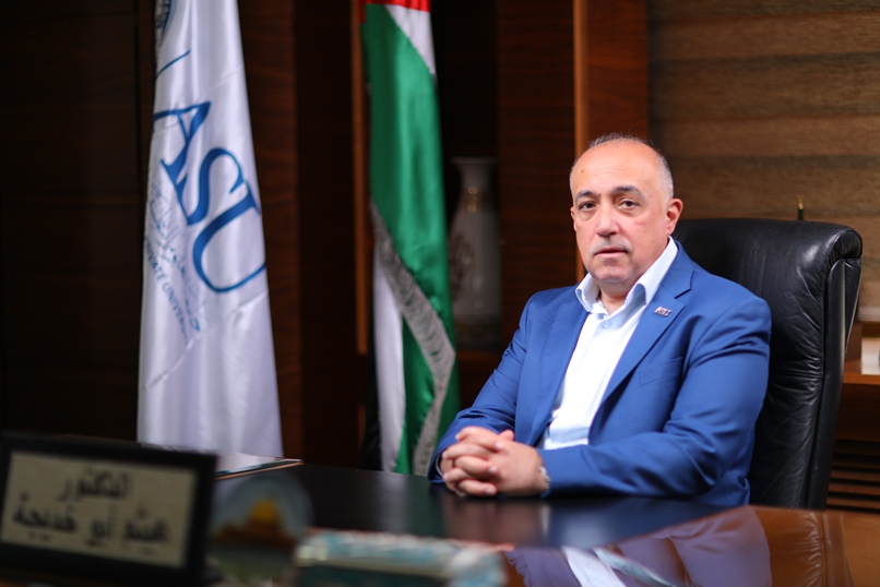 أبو خديجة: حضور "العلوم التطبيقية" عالميا لم يأت بالمصادفة