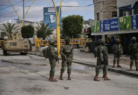 تحذيرات إسرائيلية من انفلات الوضع في الضفة والداخل الفلسطيني