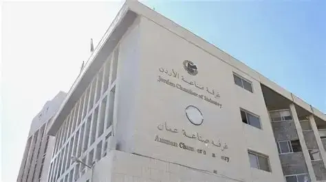 مرشح ليلة الخميس يكسر تزكية غرفة صناعة عمان...... " ويجهد بلى" الهئية العامة" ويجبرها للتوجه للصناديق ..مالقصة؟؟
