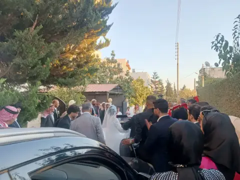 ليث ناصر الزمر و ريم شاهر عليان يحتفلان بزفافهم  وسط فرحة الأهل والأصدقاء