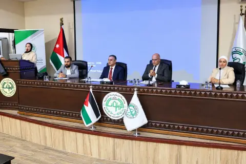 تعاونٌ بين الزيتونة وهيئة تنظيم قطاع الاتصالات لتوفير فرص وظيفية