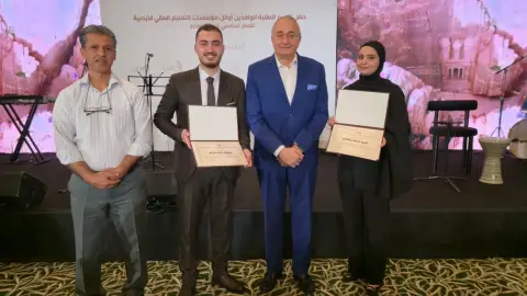 جامعة فيلادلفيا تشارك في حفل تكريم أوائل الطلبة الوافدين خريجي الجامعات الأردنية