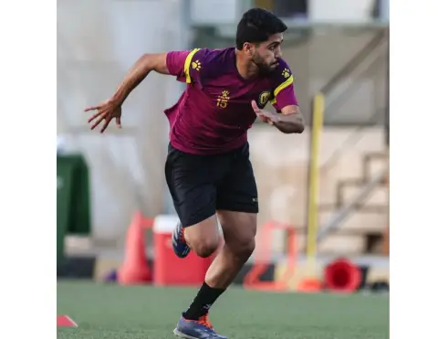 يزيد عبيدات.. موهبة كروية صاعدة من الملاعب الشعبية إلى رديف الحسين إربد، والطموح نحو المنتخب الوطني