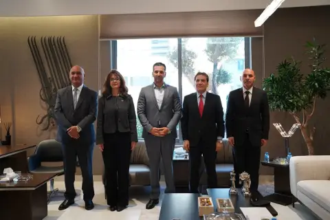 شراكات فاعلة ومبادرات نوعية... أبرز ما جاء في لقاء "الشرق الأوسط" والمستشار الثقافي العراقي